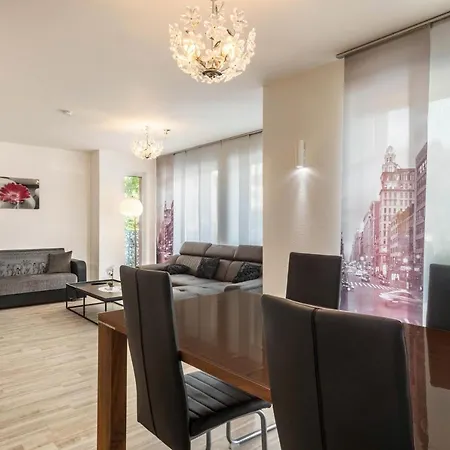 Familien-apartment 6 *