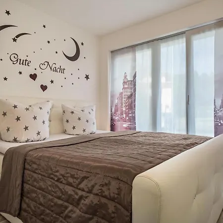 Апартаменты Familien-apartment 6 *