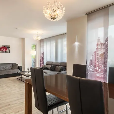 Familien-apartment 6 *